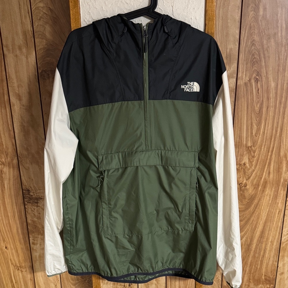 The North Face Men's Olive and Black Windbreaker